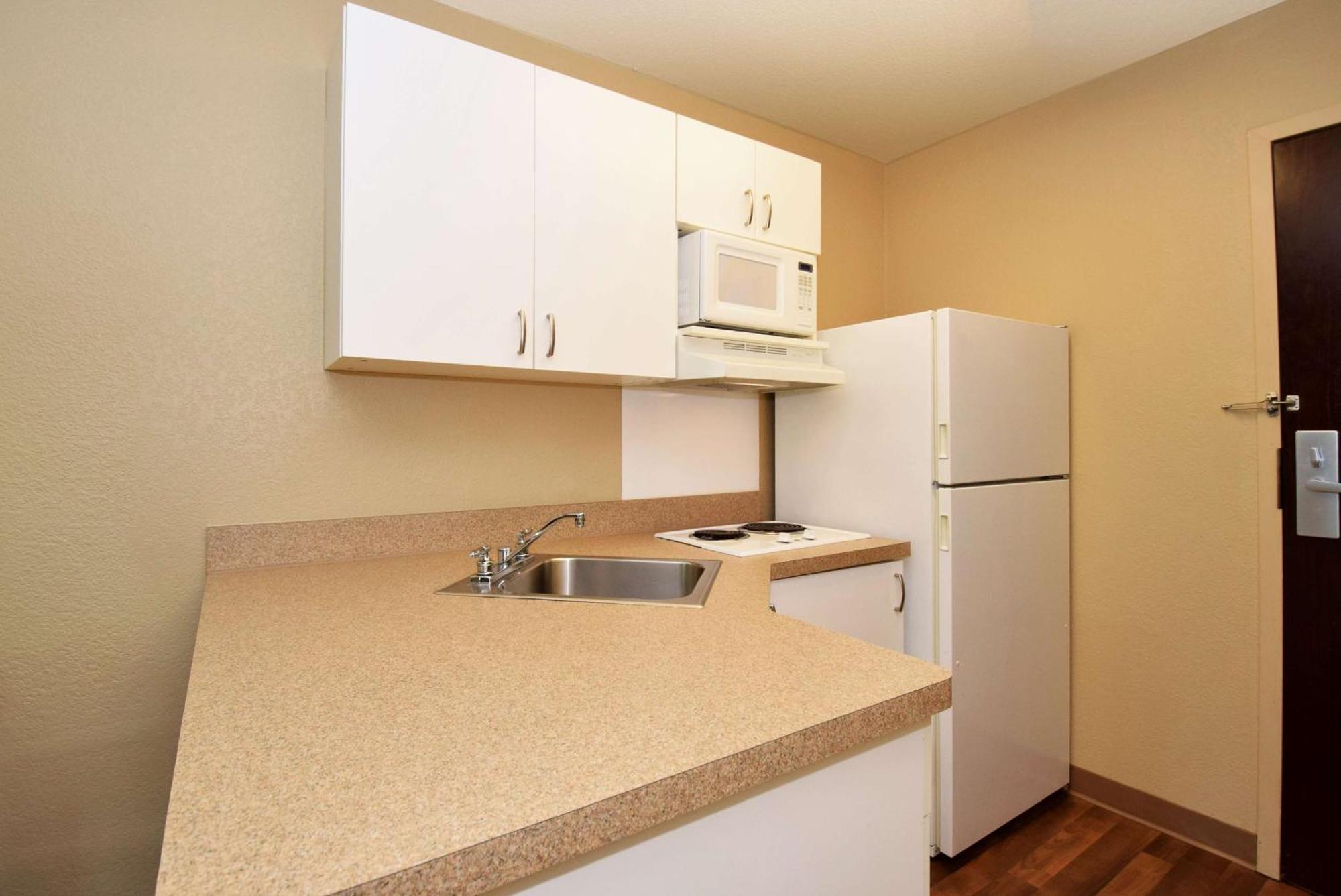 Extended Stay America Suites - Raleigh - Midtown Buitenkant foto